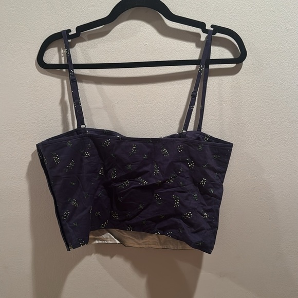 Ralph Lauren Navy Floral Embroidered Top Large - Picture 5 of 5